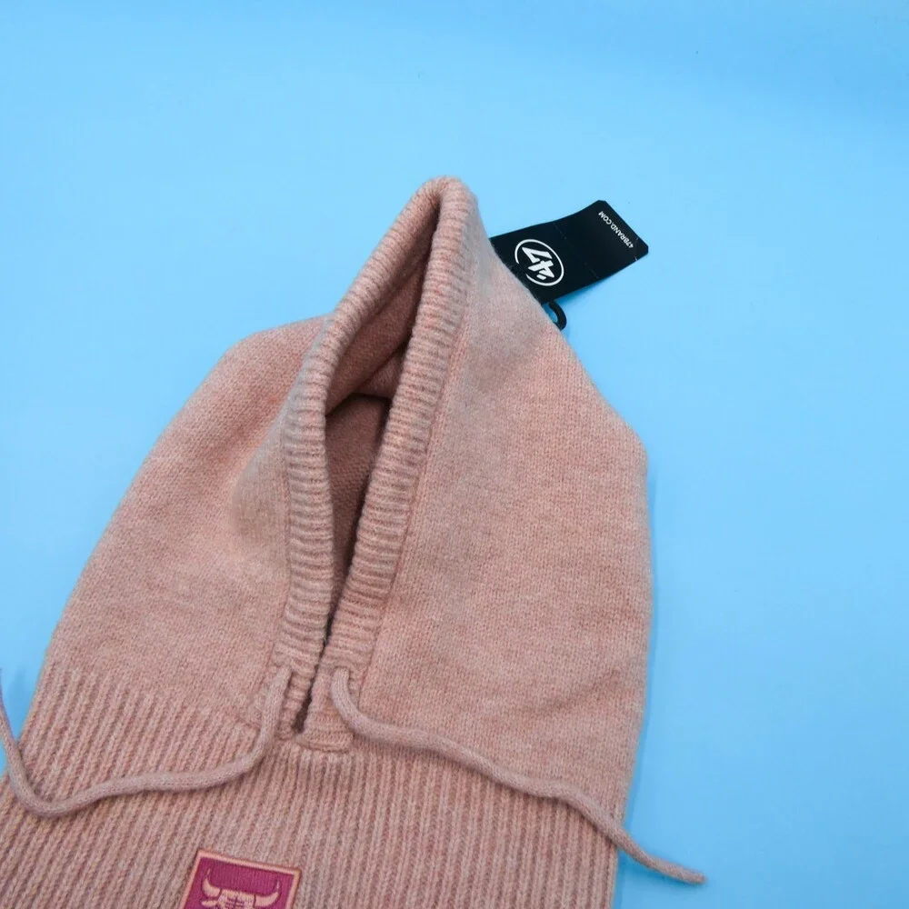 '47 Brand Chicago Bulls Winter Hat Womens Light Pink‎ Snood Hood Unisex NBA New